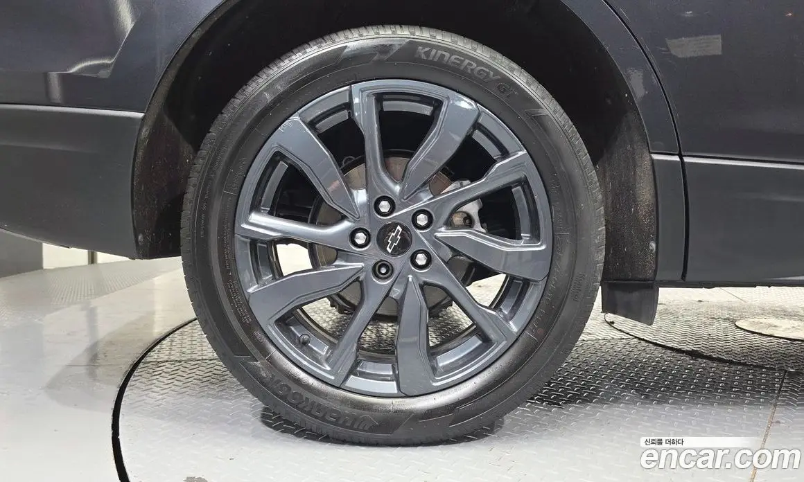 Chevrolet Equinox 2022 1.5 автомат (гидро), фото 5