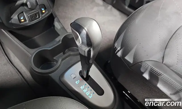 Chevrolet Spark 2015 1.0 автомат (гидро), миниатюра 11