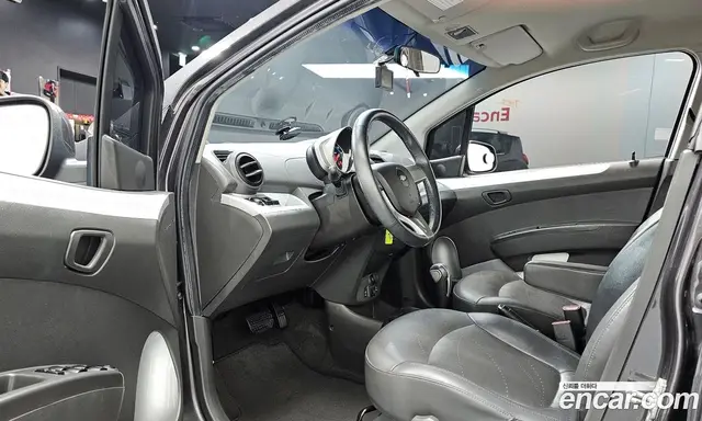 Chevrolet Spark 2015 1.0 автомат (гидро), миниатюра 12