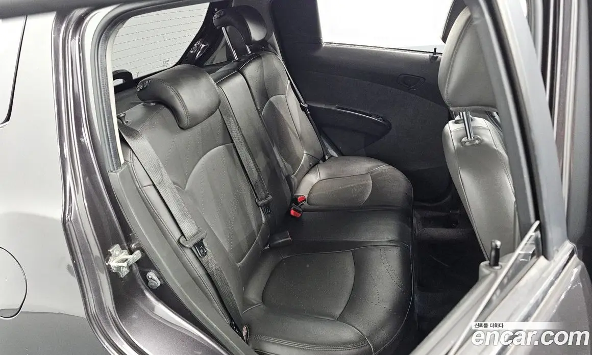 Chevrolet Spark 2015 1.0 автомат (гидро), фото 16