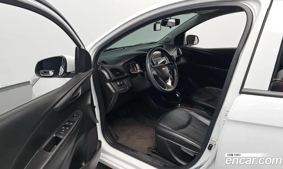 Chevrolet Spark 2016 1.0 автомат (гидро), фото 12