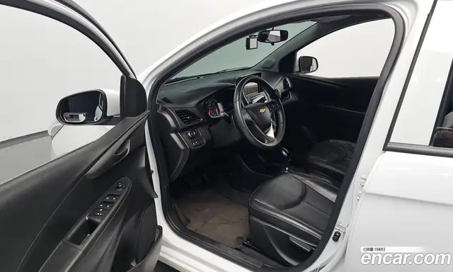 Chevrolet Spark 2016 1.0 автомат (гидро), миниатюра 12