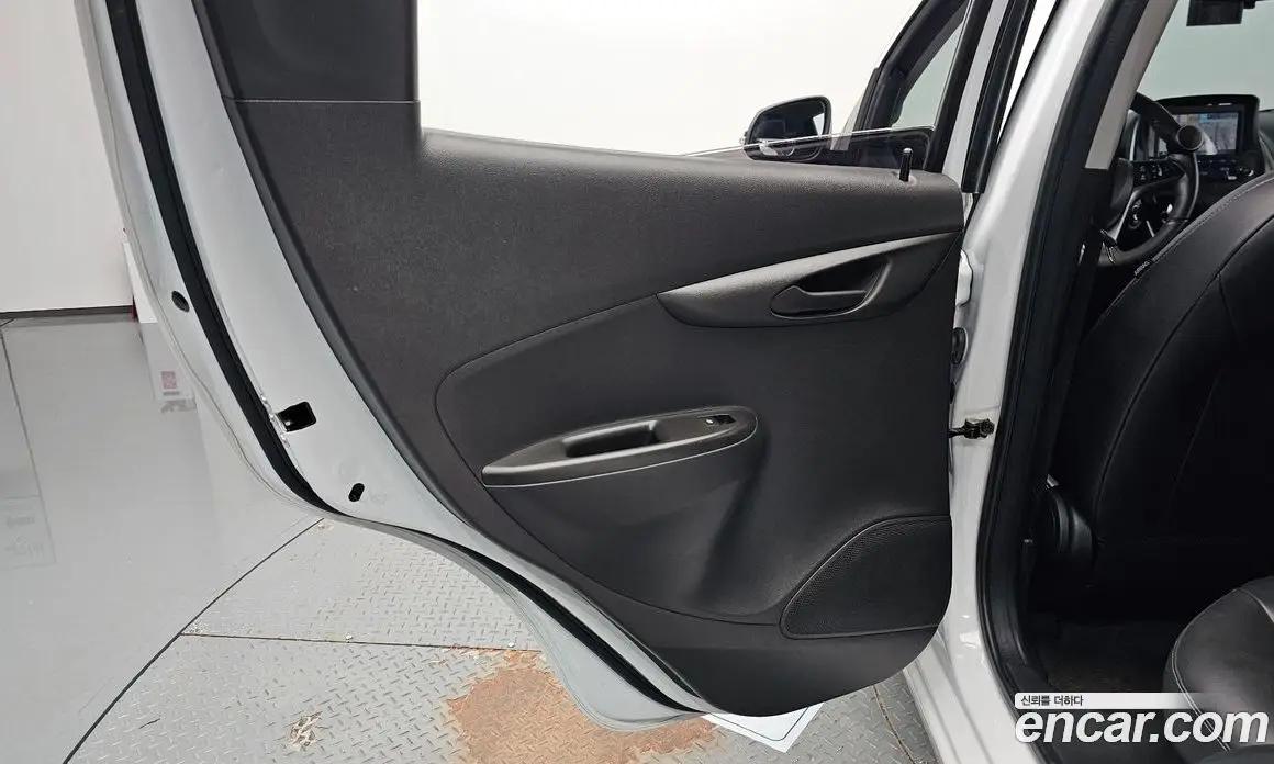 Chevrolet Spark 2016 1.0 автомат (гидро), фото 14