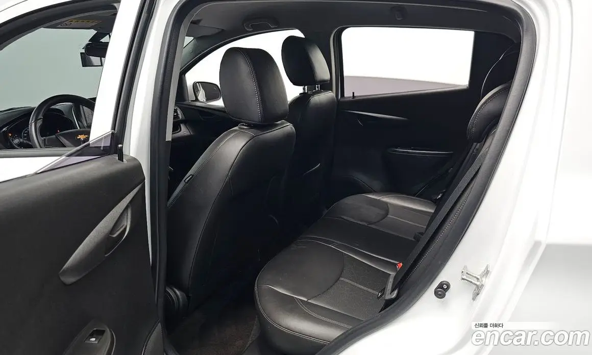 Chevrolet Spark 2016 1.0 автомат (гидро), фото 17