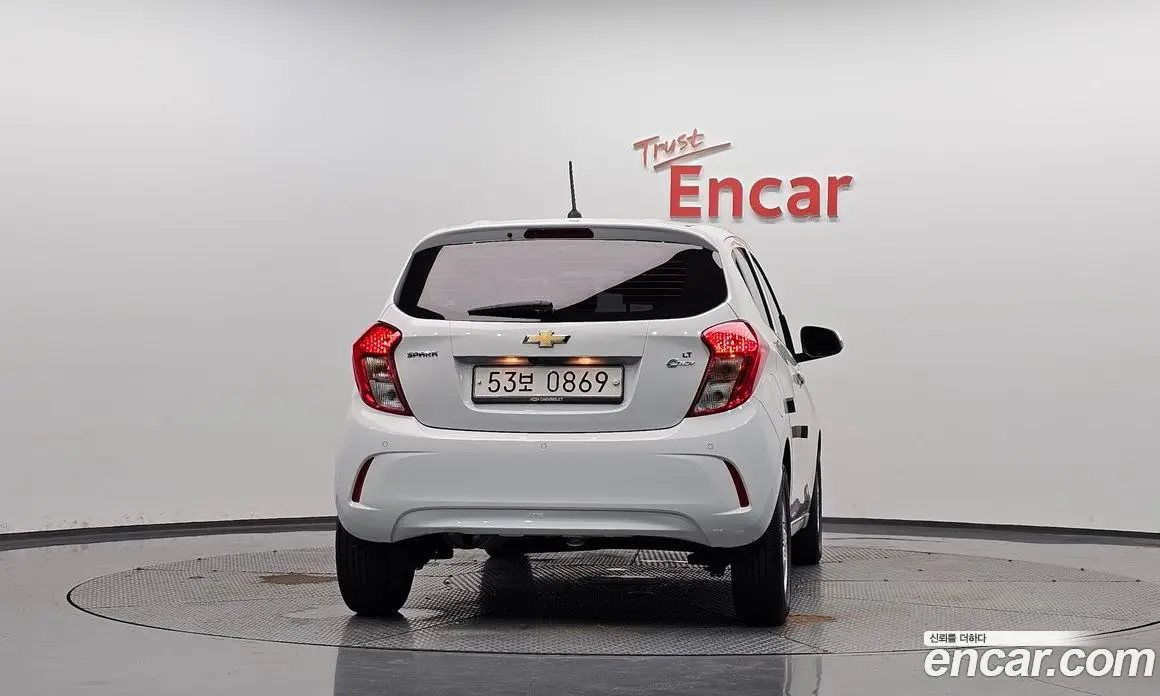 Chevrolet Spark 2016 1.0 автомат (гидро), фото 3