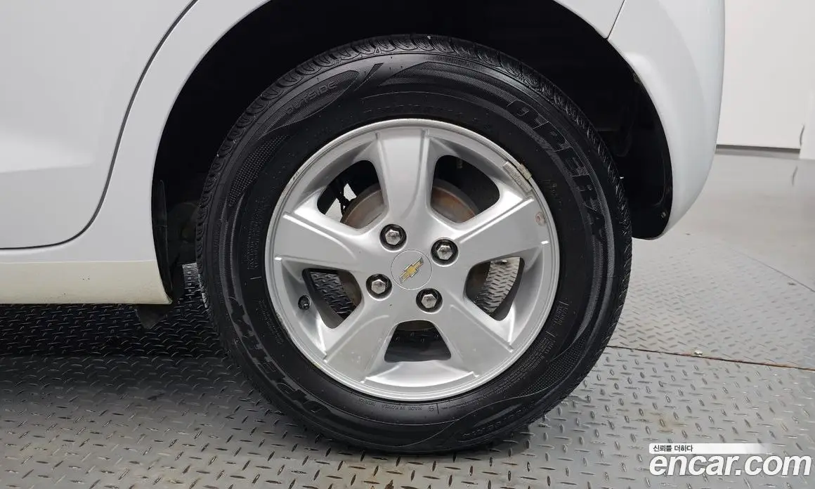 Chevrolet Spark 2016 1.0 автомат (гидро), фото 6