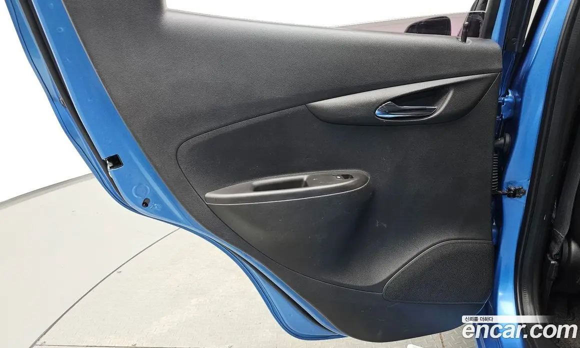 Chevrolet Spark 2016 1.0 автомат (гидро), фото 14