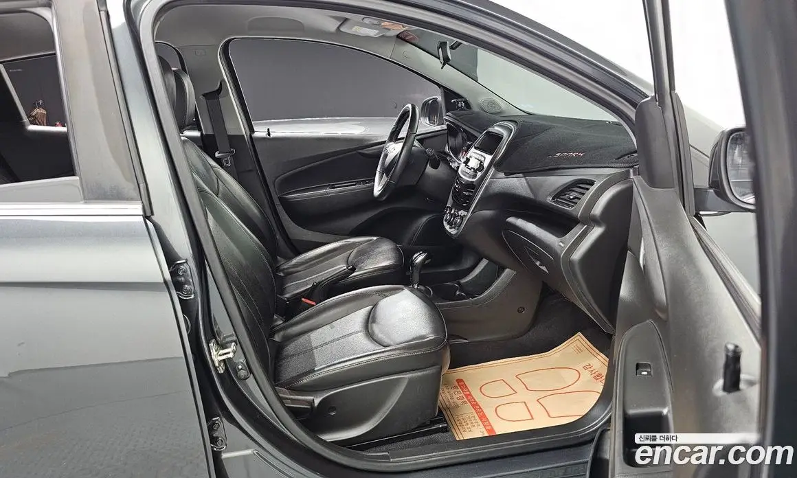 Chevrolet Spark 2017 1.0 автомат (гидро), фото 16