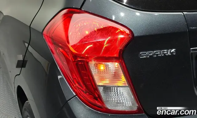 Chevrolet Spark 2017 1.0 автомат (гидро), миниатюра 9