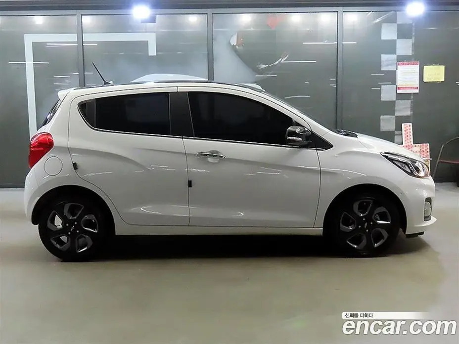Chevrolet Spark 2019 1.0 автомат (гидро), фото 3 Chevrolet Spark 2019 1.0 автомат (гидро), фото 3