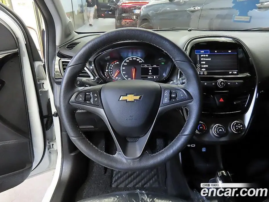 Chevrolet Spark 2019 1.0 автомат (гидро), фото 8 Chevrolet Spark 2019 1.0 автомат (гидро), фото 8