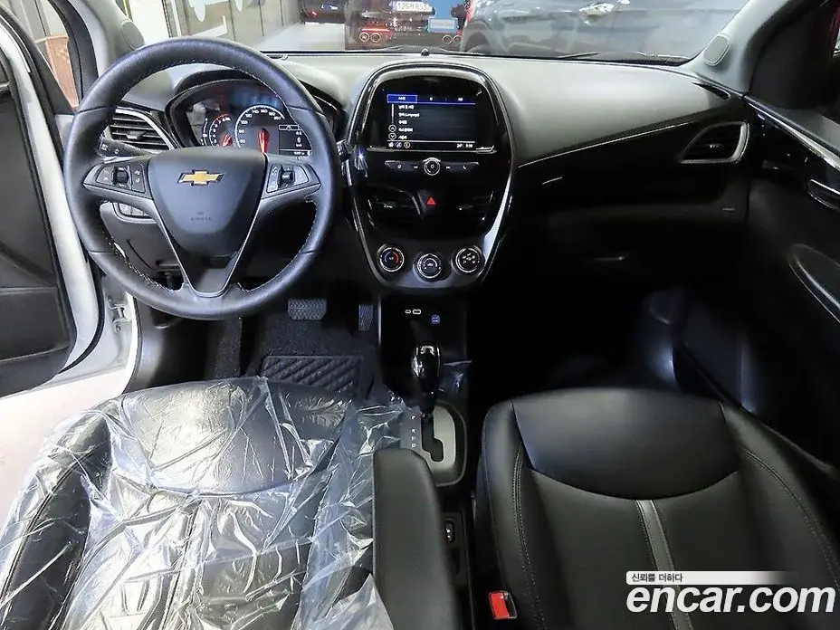 Chevrolet Spark 2019 1.0 автомат (гидро), фото 10 Chevrolet Spark 2019 1.0 автомат (гидро), фото 10