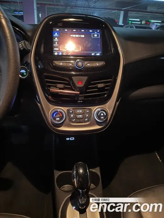 Chevrolet Spark 2022 1.0 автомат (вариатор), фото 13