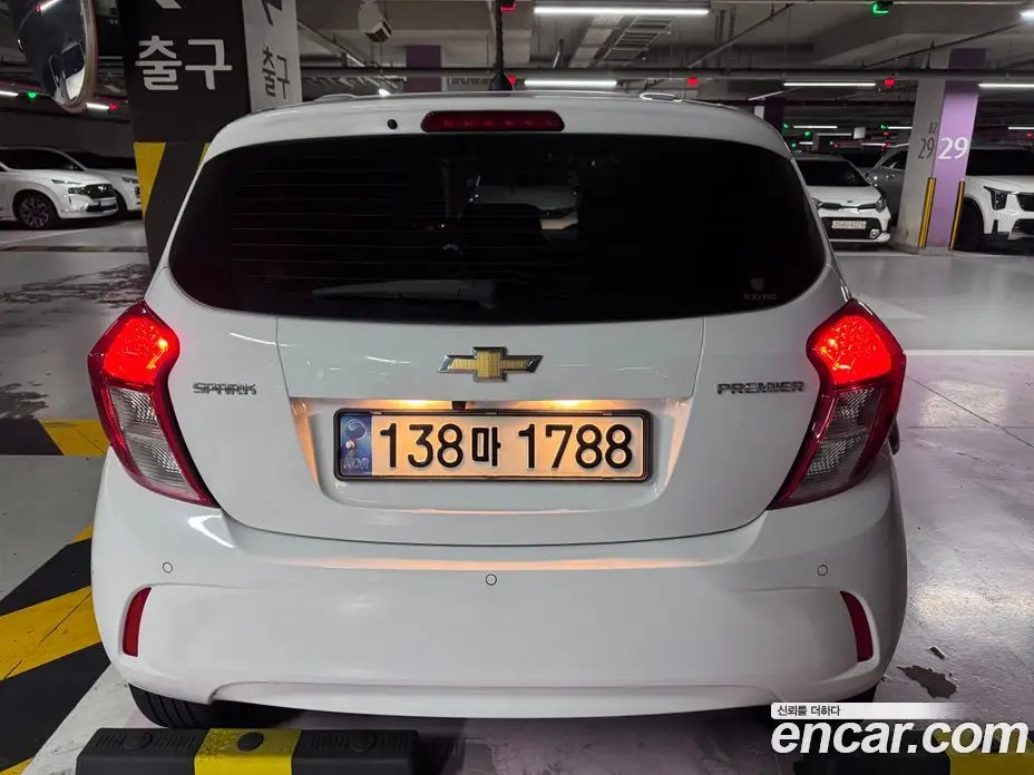 Chevrolet Spark 2022 1.0 автомат (вариатор), фото 4