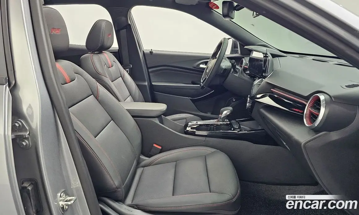 Chevrolet Trax 2025 1.2 автомат (гидро), фото 11