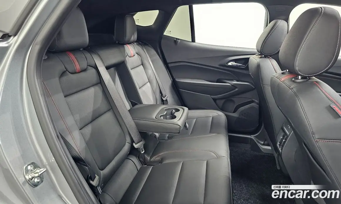 Chevrolet Trax 2025 1.2 автомат (гидро), фото 12
