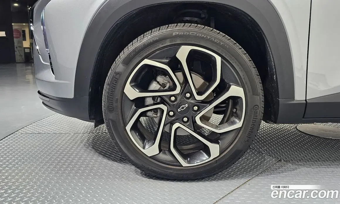 Chevrolet Trax 2025 1.2 автомат (гидро), фото 5