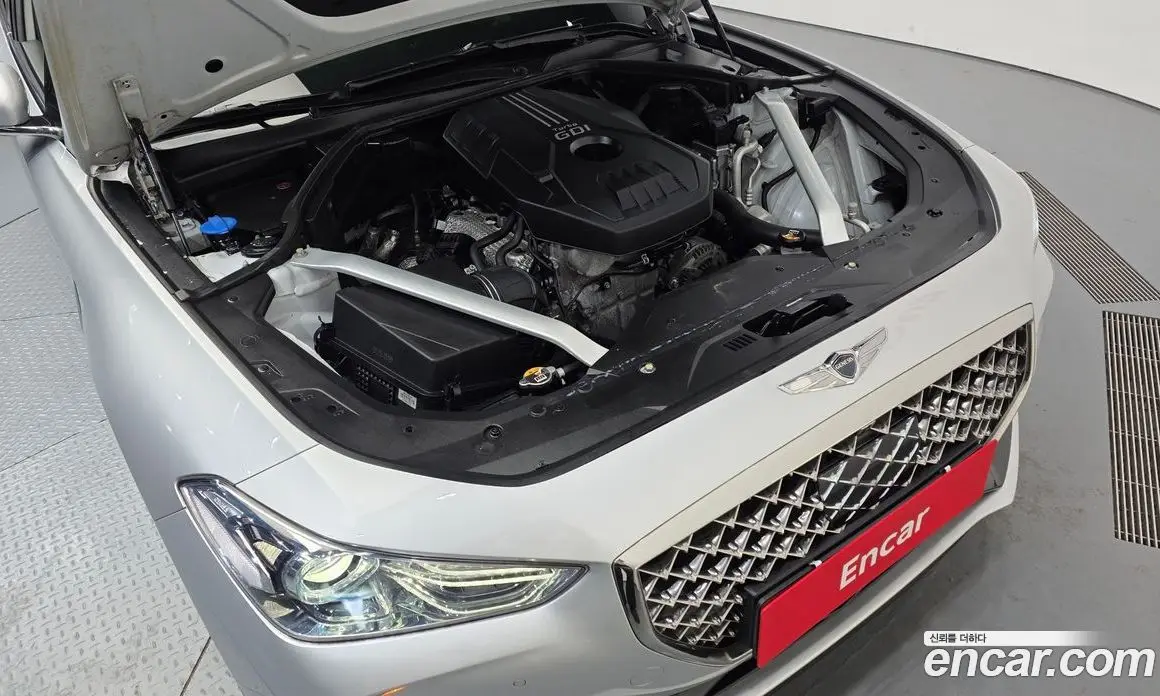 Genesis G70 2018 2.0 автомат (гидро), фото 6