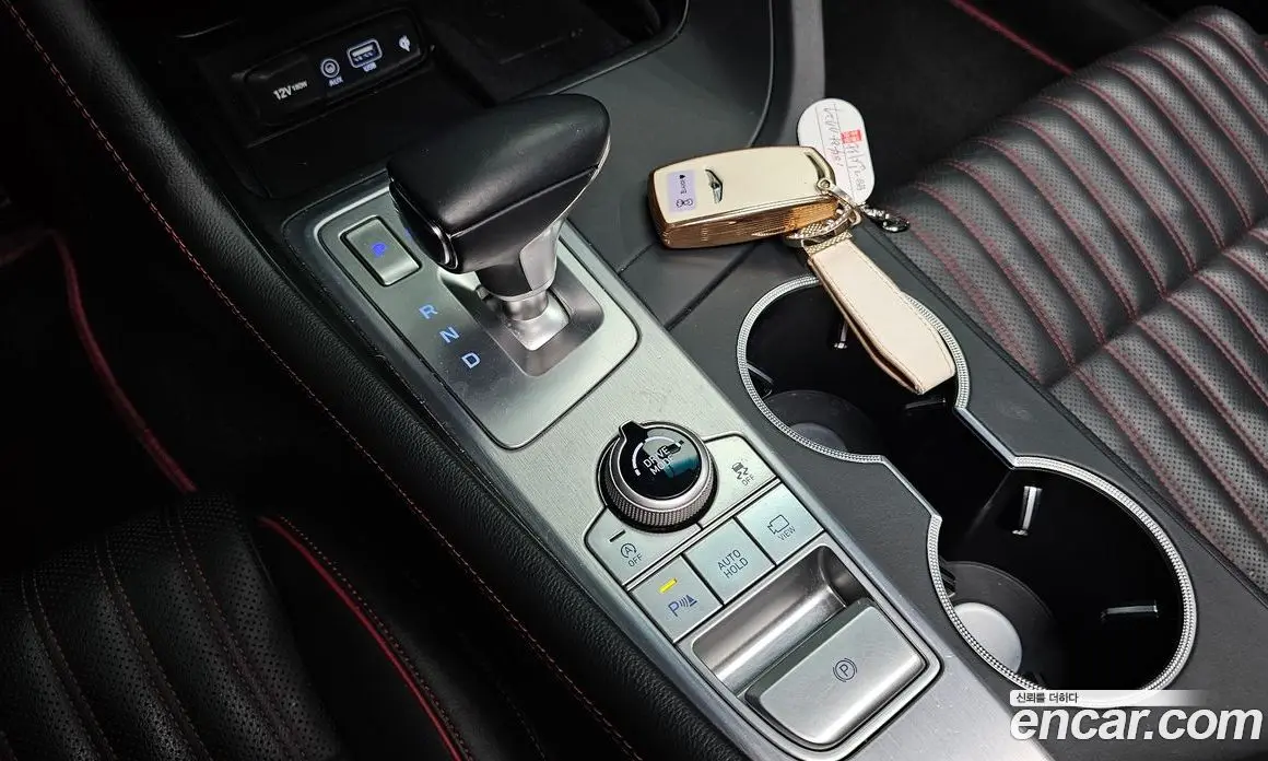 Genesis G70 2019 2.0 автомат (гидро), фото 12 Genesis G70 2019 2.0 автомат (гидро), фото 12