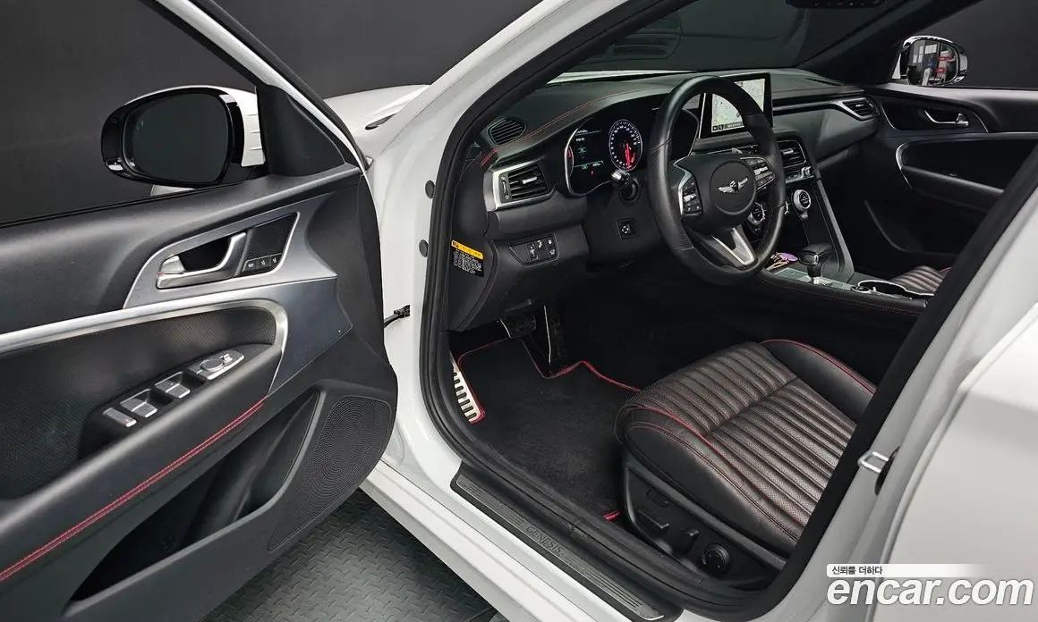 Genesis G70 2019 2.0 автомат (гидро), фото 17 Genesis G70 2019 2.0 автомат (гидро), фото 17