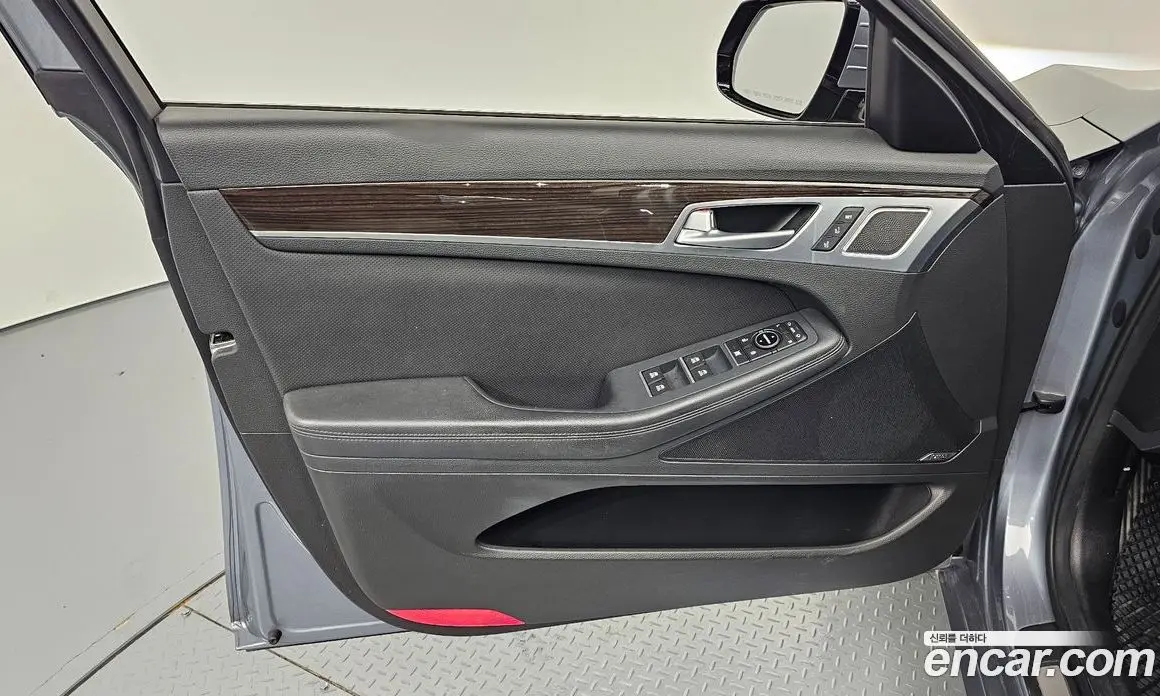Genesis G80 2016 3.3 автомат (гидро), фото 14