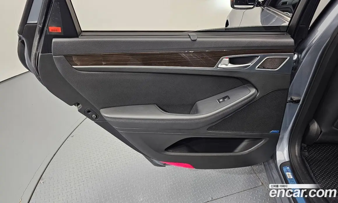 Genesis G80 2016 3.3 автомат (гидро), фото 15