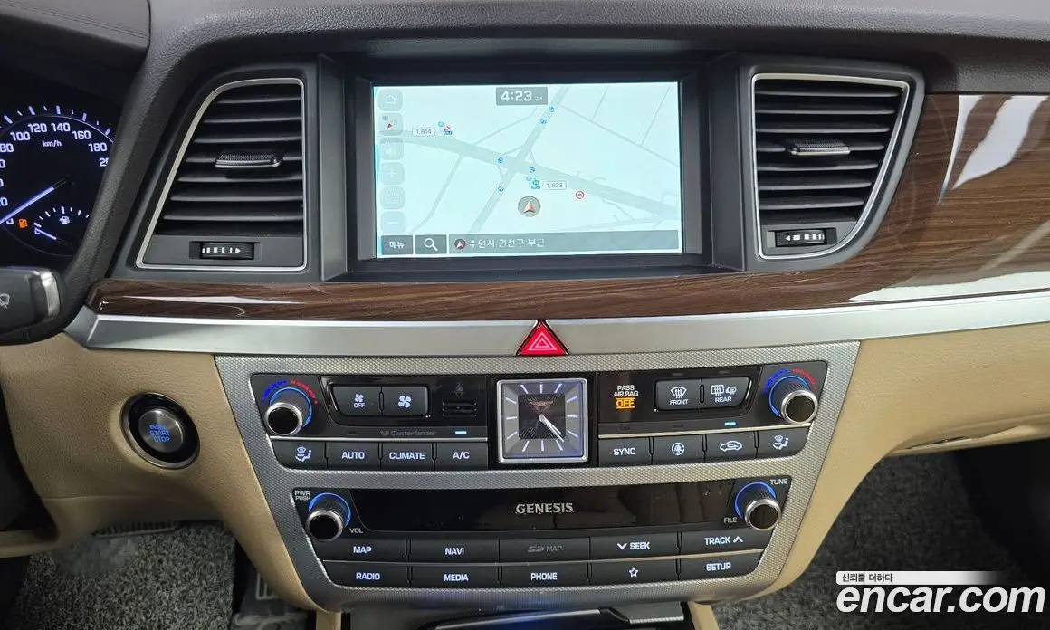 Genesis G80 2019 3.3 автомат (гидро), фото 19 Genesis G80 2019 3.3 автомат (гидро), фото 19