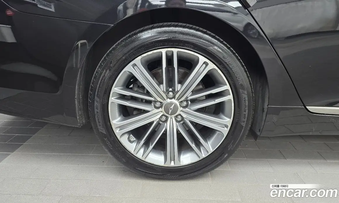 Genesis G80 2019 3.3 автомат (гидро), фото 5 Genesis G80 2019 3.3 автомат (гидро), фото 5