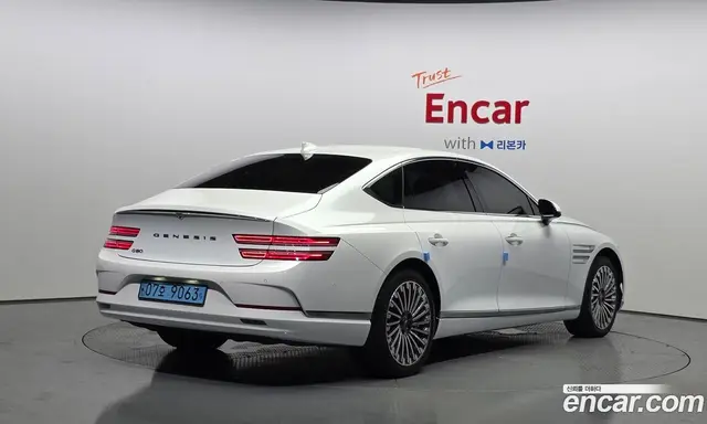 Genesis G80 2023 0.2 автомат (гидро), миниатюра 2