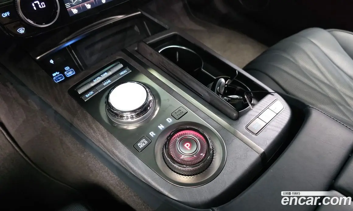 Genesis G80 2023 0.2 автомат (гидро), фото 12