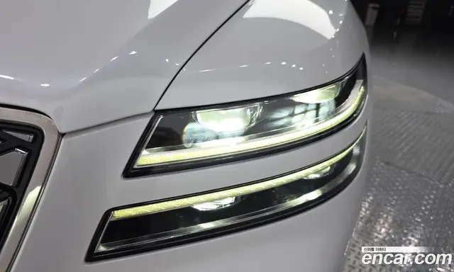 Genesis G80 2023 0.2 автомат (гидро), миниатюра 8
