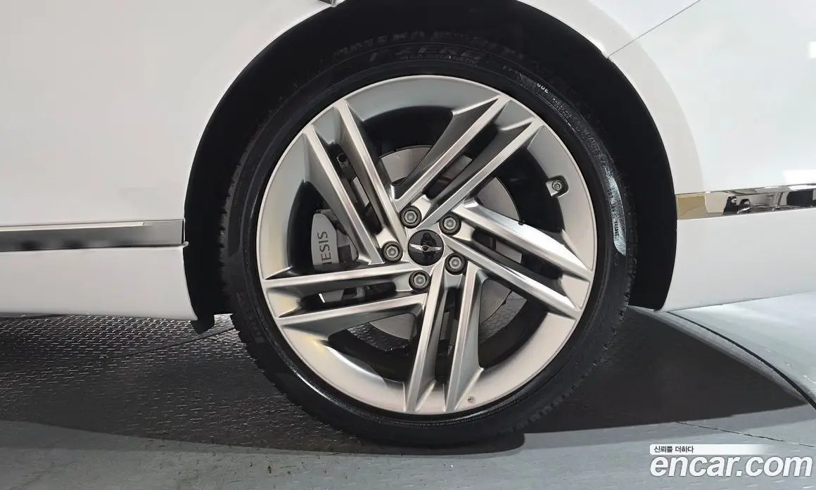 Genesis G80 2024 2.5 автомат (гидро), фото 6 Genesis G80 2024 2.5 автомат (гидро), фото 6