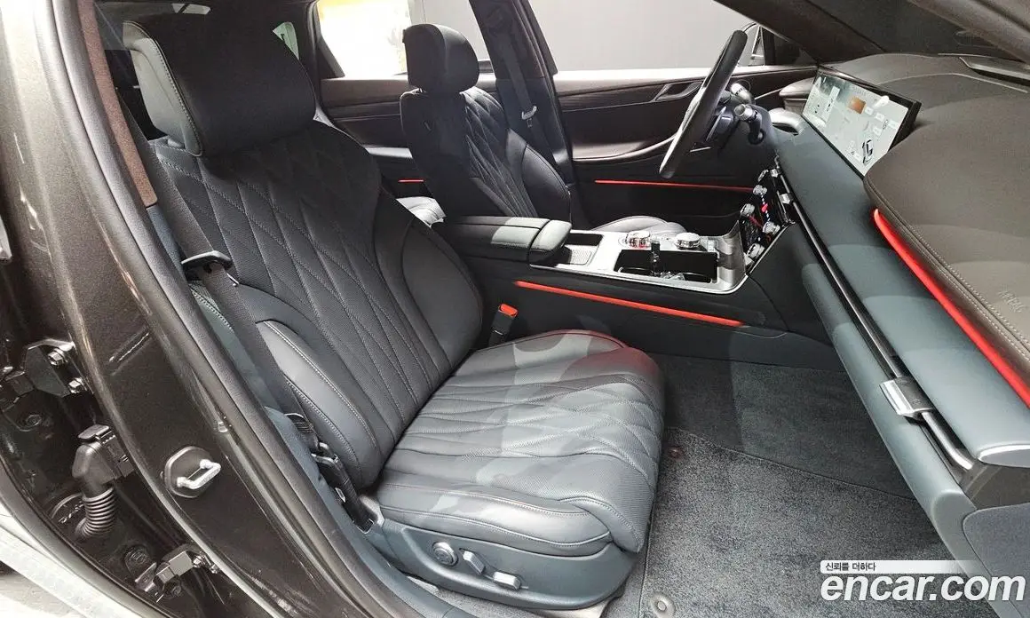 Genesis G80 2025 2.5 автомат (гидро), фото 15