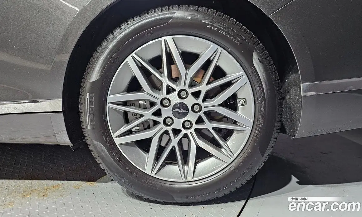 Genesis G80 2025 2.5 автомат (гидро), фото 6