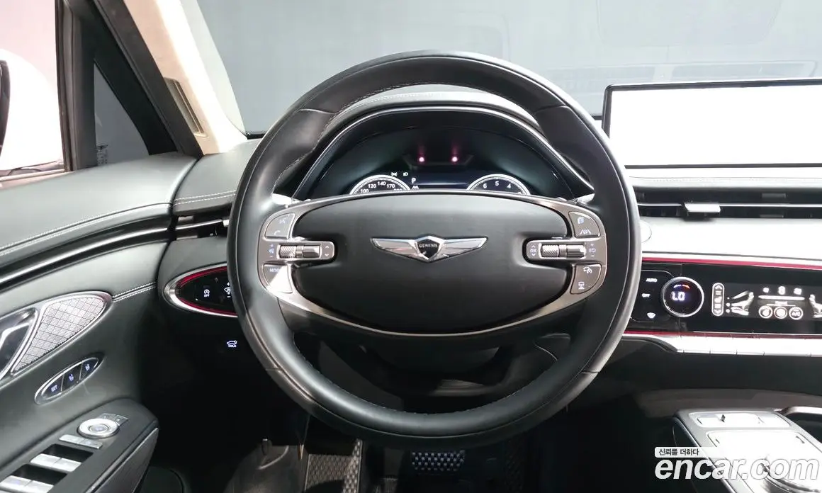 Genesis GV70 2021 2.5 автомат (гидро), фото 18 Genesis GV70 2021 2.5 автомат (гидро), фото 18