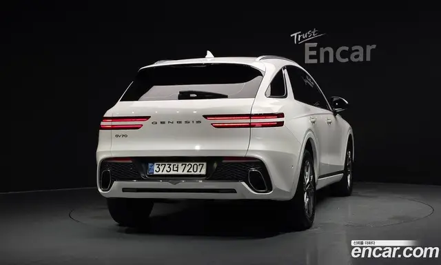 Genesis GV70 2021 2.5 автомат (гидро), миниатюра 3 Genesis GV70 2021 2.5 автомат (гидро), миниатюра 3