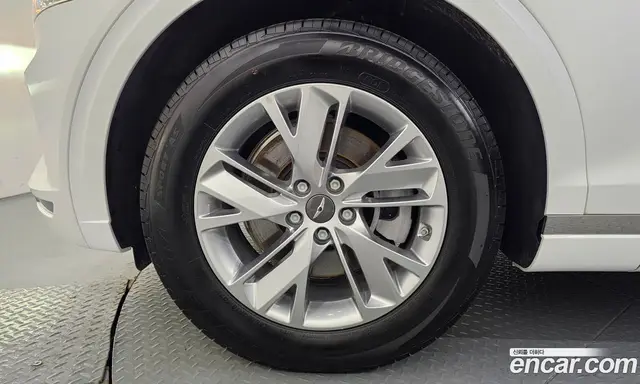 Genesis GV70 2024 2.5 автомат (гидро), миниатюра 5 Genesis GV70 2024 2.5 автомат (гидро), миниатюра 5