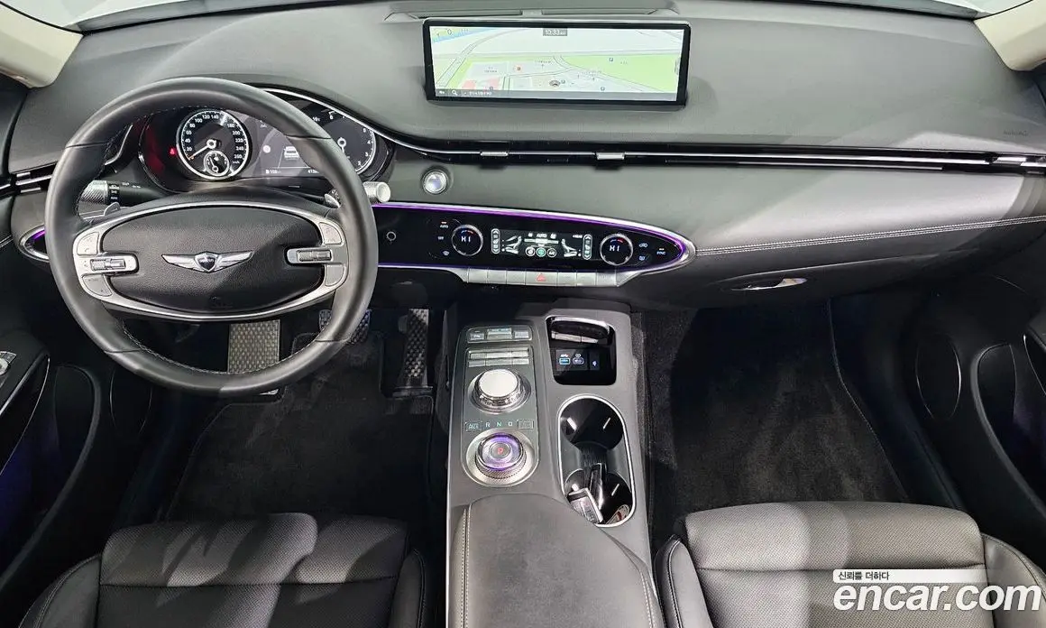 Genesis GV70 2024 2.5 автомат (гидро), фото 10 Genesis GV70 2024 2.5 автомат (гидро), фото 10