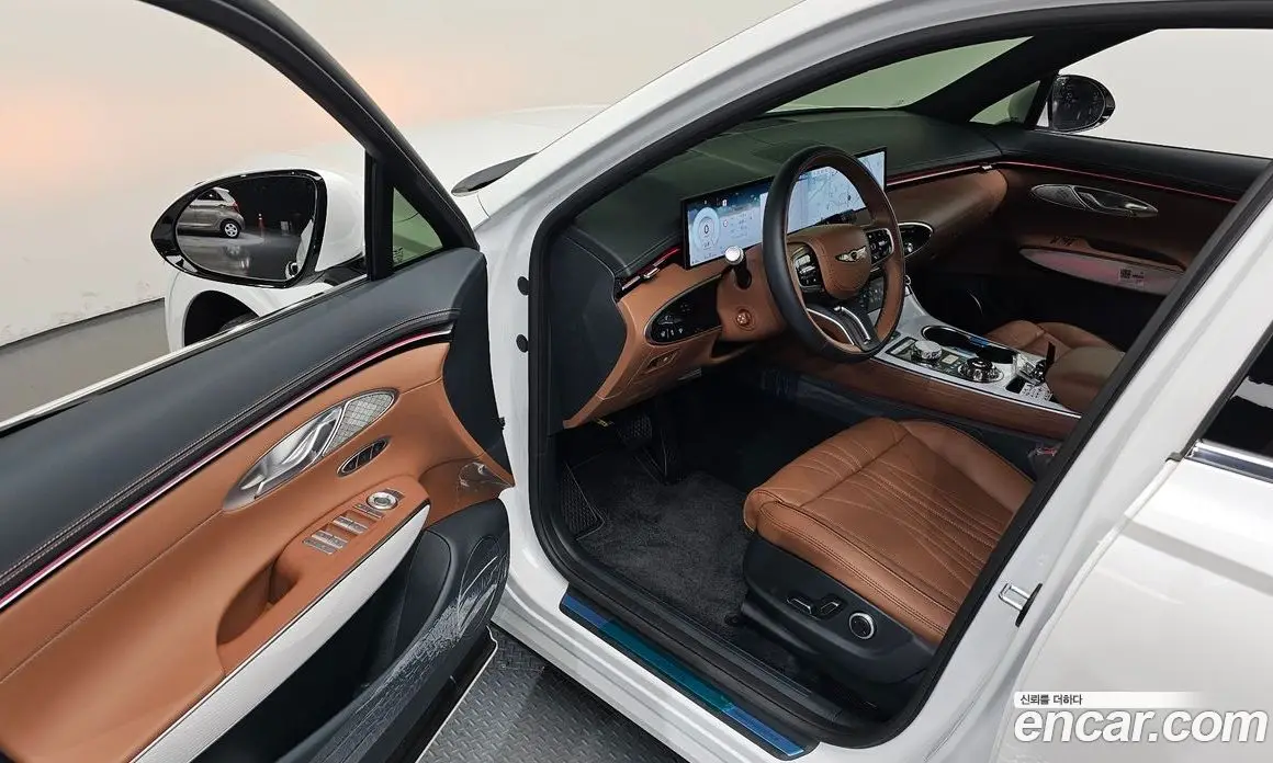 Genesis GV70 2026 2.5 автомат (гидро), фото 13