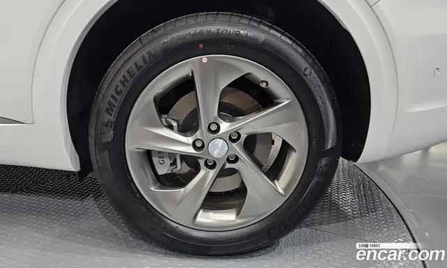 Genesis GV70 2026 2.5 автомат (гидро), миниатюра 7