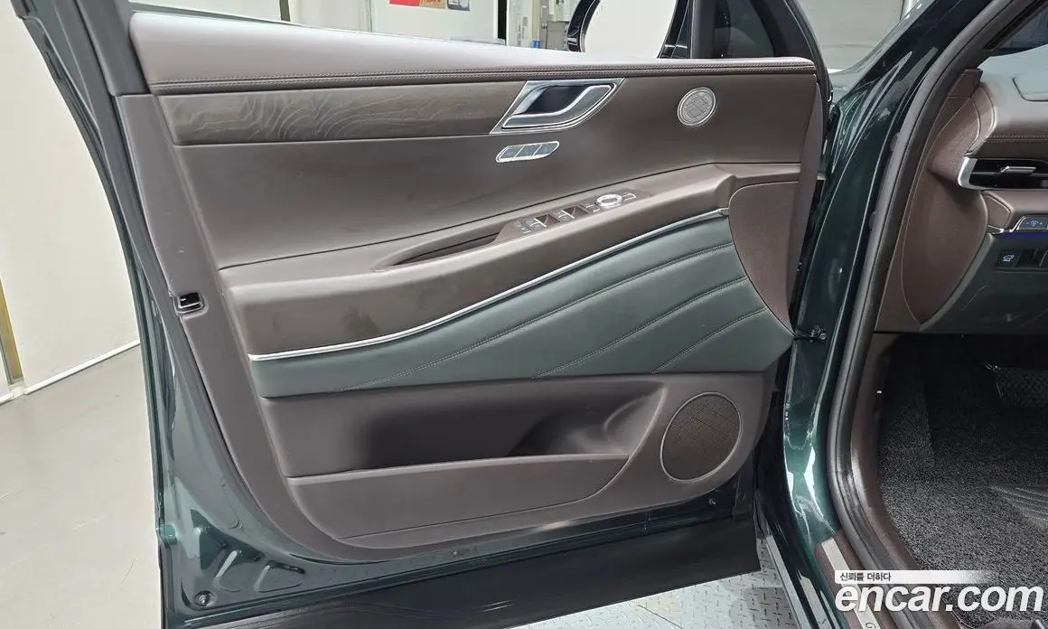 Genesis GV80 2021 2.5 автомат (гидро), фото 14 Genesis GV80 2021 2.5 автомат (гидро), фото 14