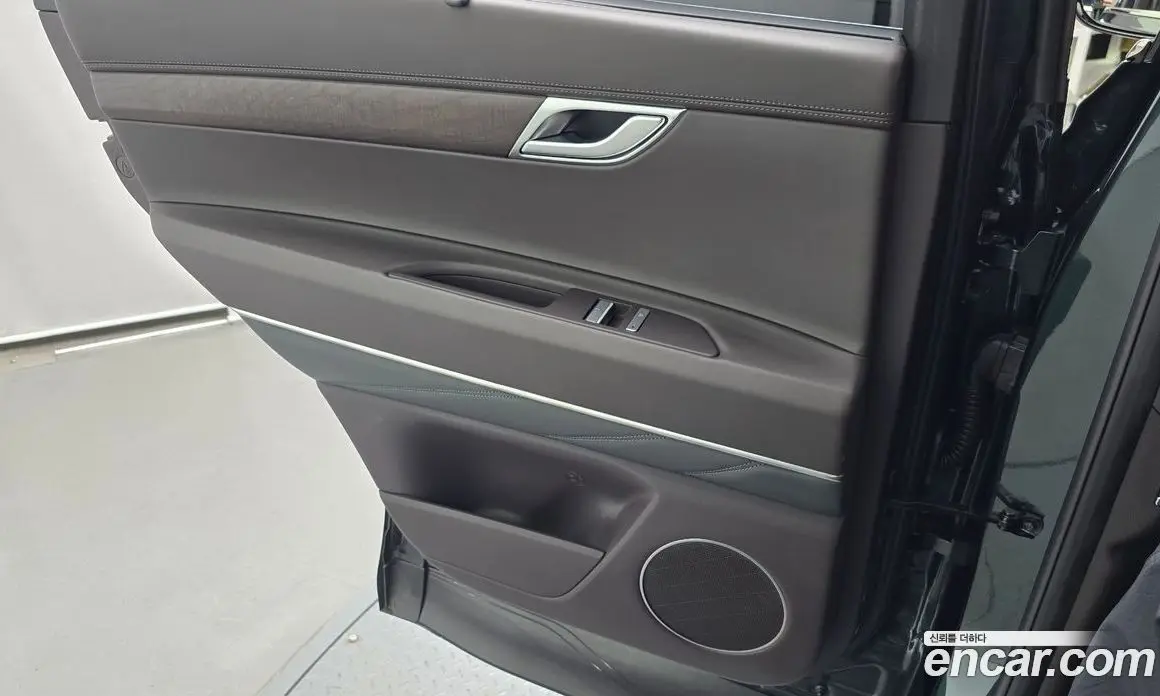 Genesis GV80 2021 2.5 автомат (гидро), фото 15 Genesis GV80 2021 2.5 автомат (гидро), фото 15