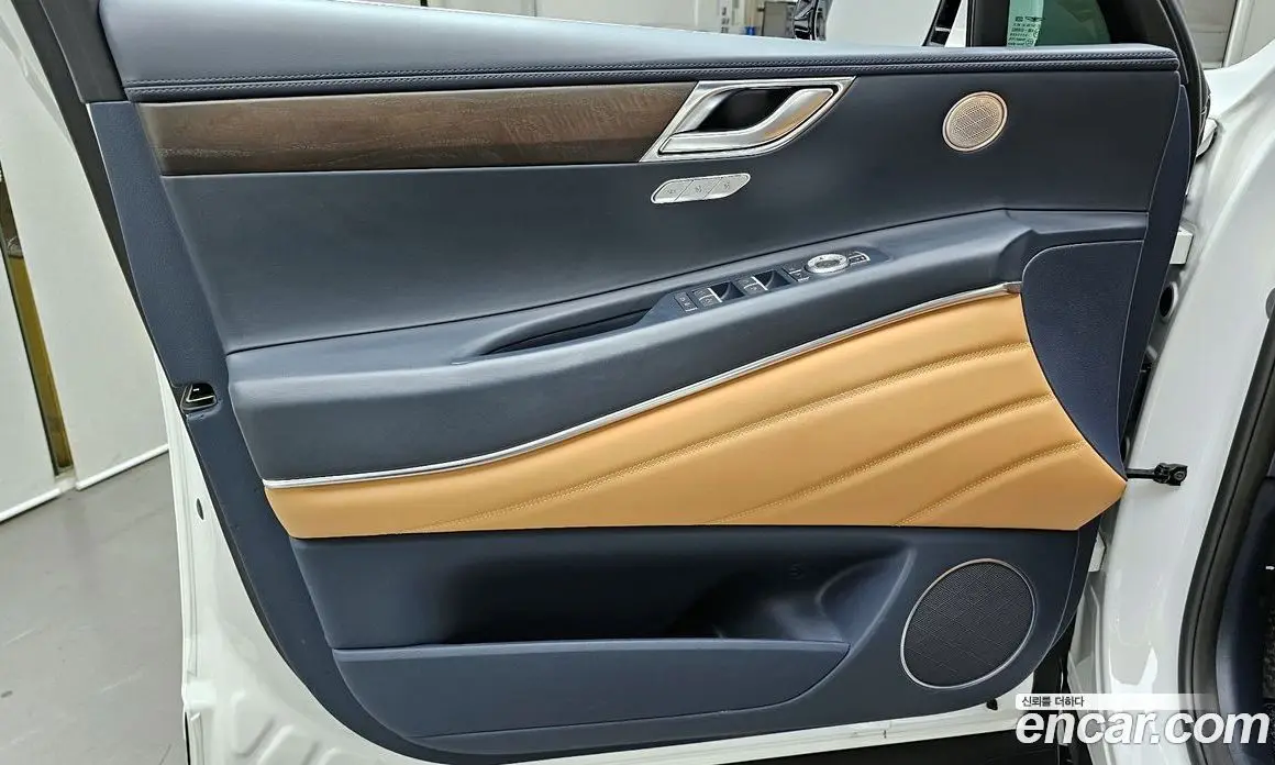 Genesis GV80 2022 2.5 автомат (гидро), фото 14