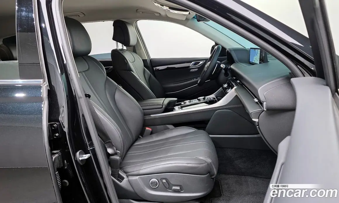 Genesis GV80 2023 2.5 автомат (гидро), фото 16