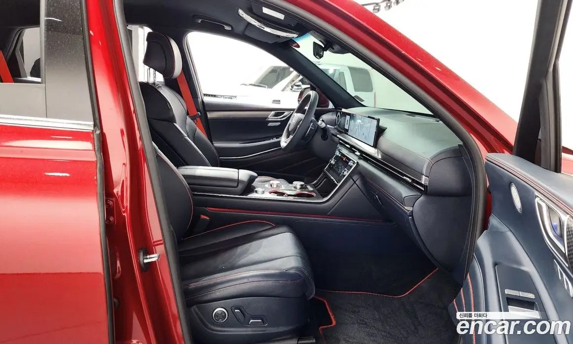 Genesis GV80 2024 2.5 автомат (гидро), фото 16 Genesis GV80 2024 2.5 автомат (гидро), фото 16