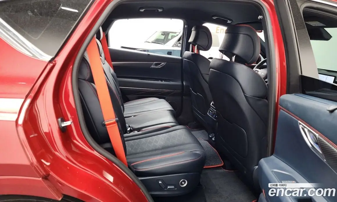 Genesis GV80 2024 2.5 автомат (гидро), фото 17 Genesis GV80 2024 2.5 автомат (гидро), фото 17