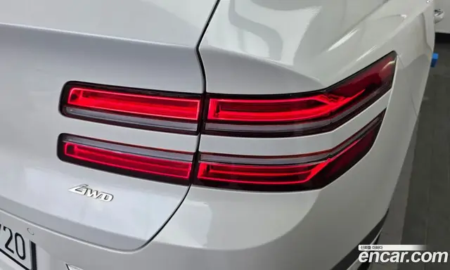 Genesis GV80 2024 2.5 автомат (гидро), миниатюра 9