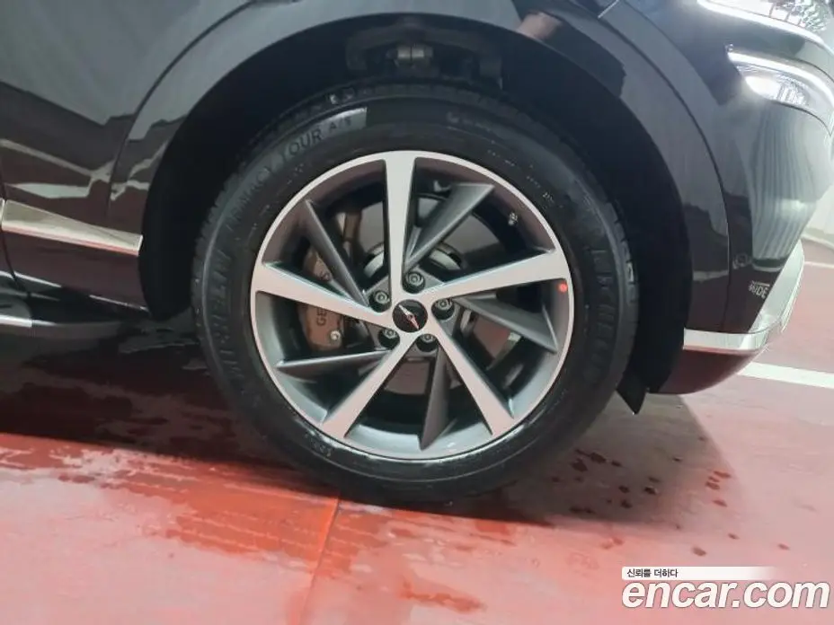 Genesis GV80 2025 3.5 автомат (гидро), фото 14
