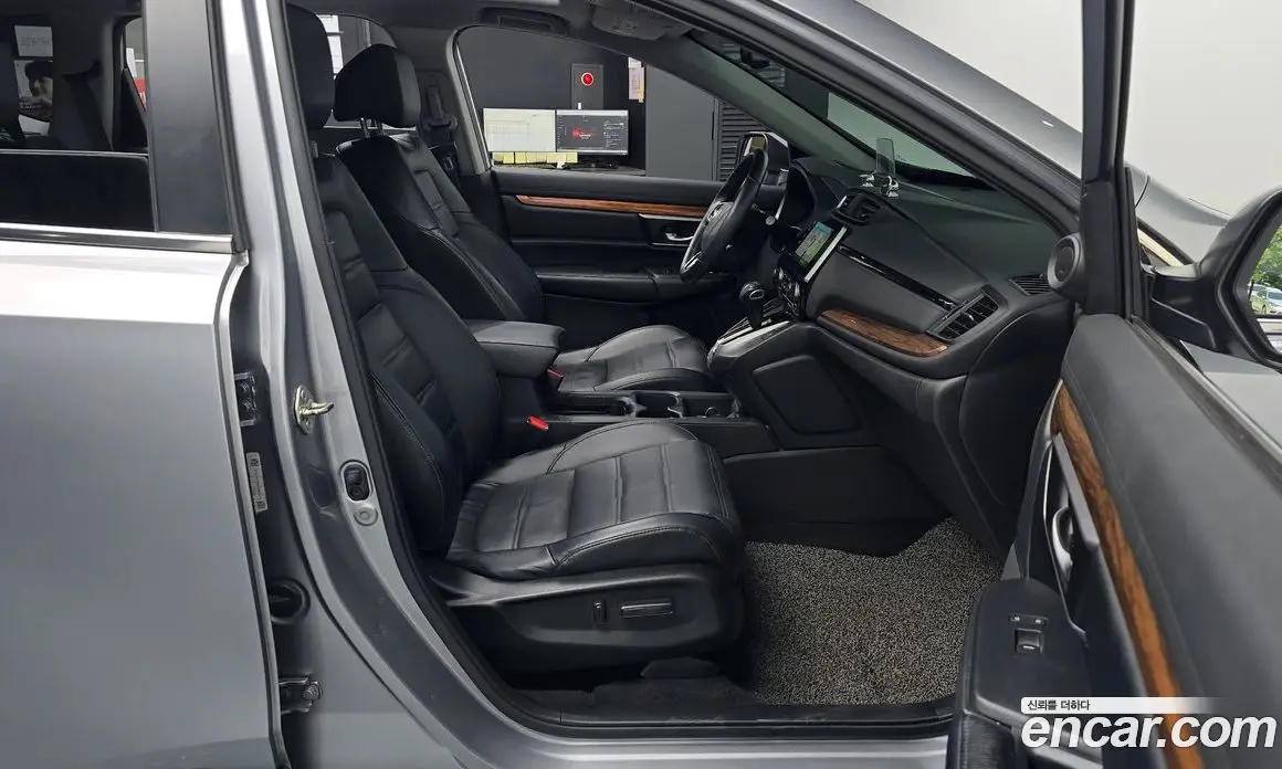 Honda CR-V 2017 1.5 автомат (гидро), фото 16