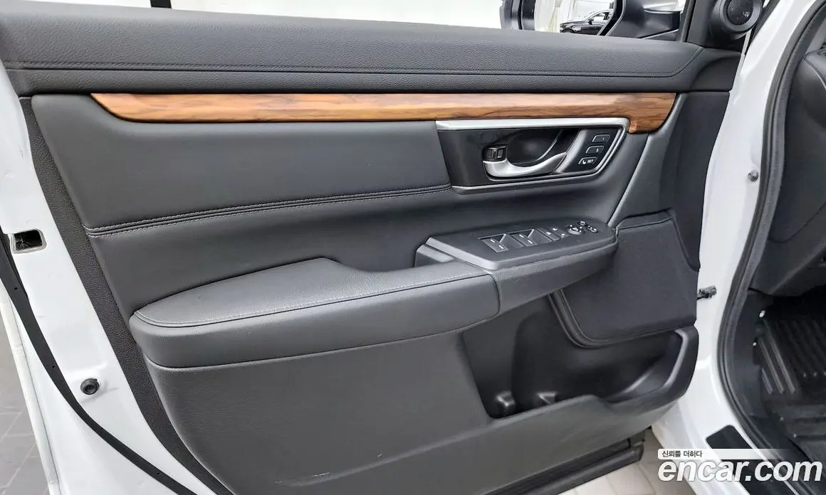 Honda CR-V 2019 1.5 автомат (гидро), фото 14